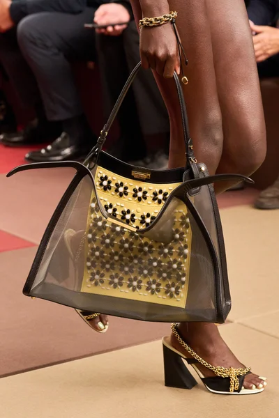 Look 213
